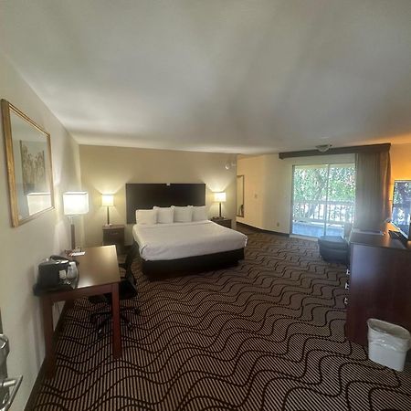 Best Western Heritage Inn Вакавилл Экстерьер фото