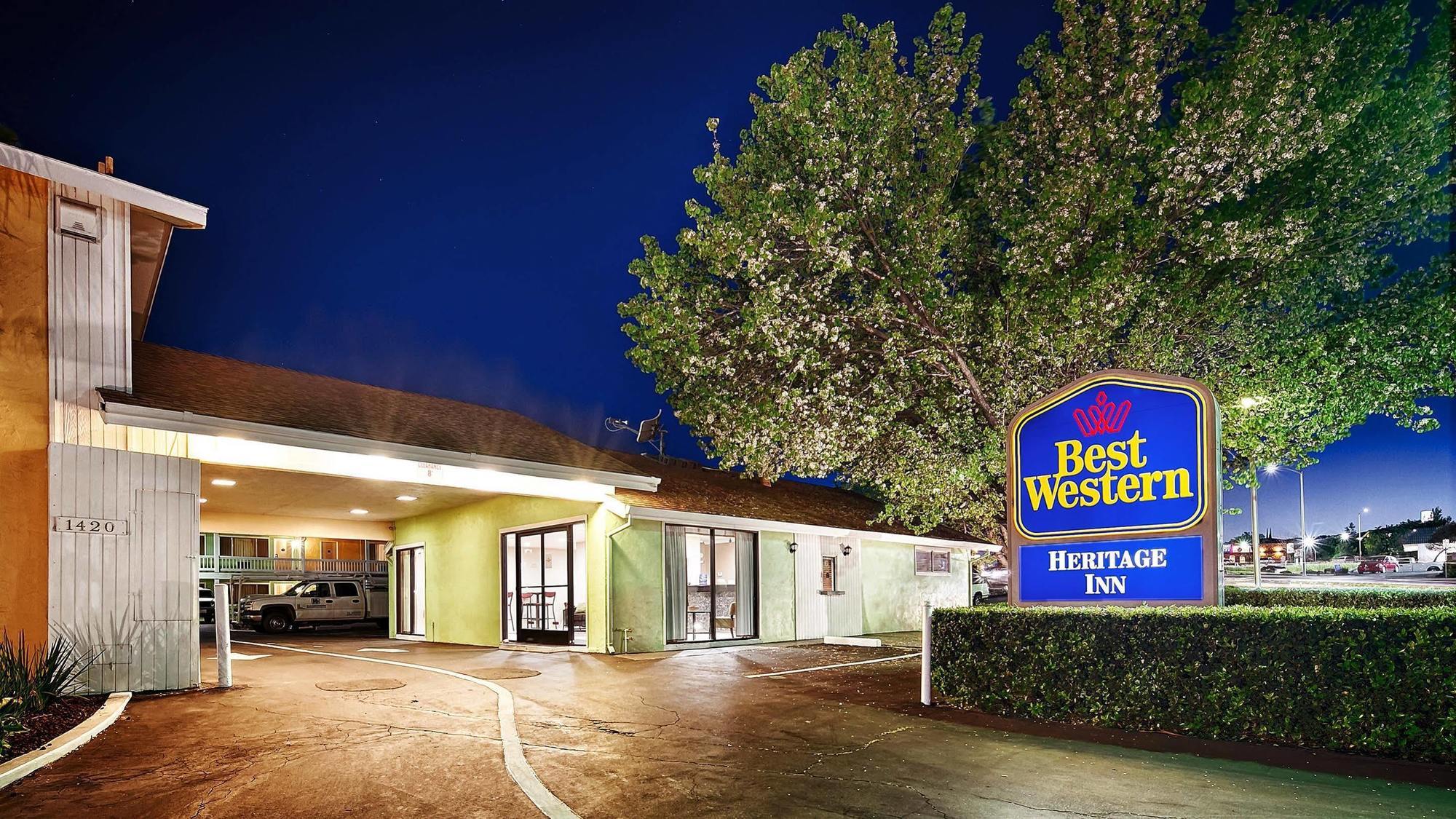 Best Western Heritage Inn Вакавилл Экстерьер фото